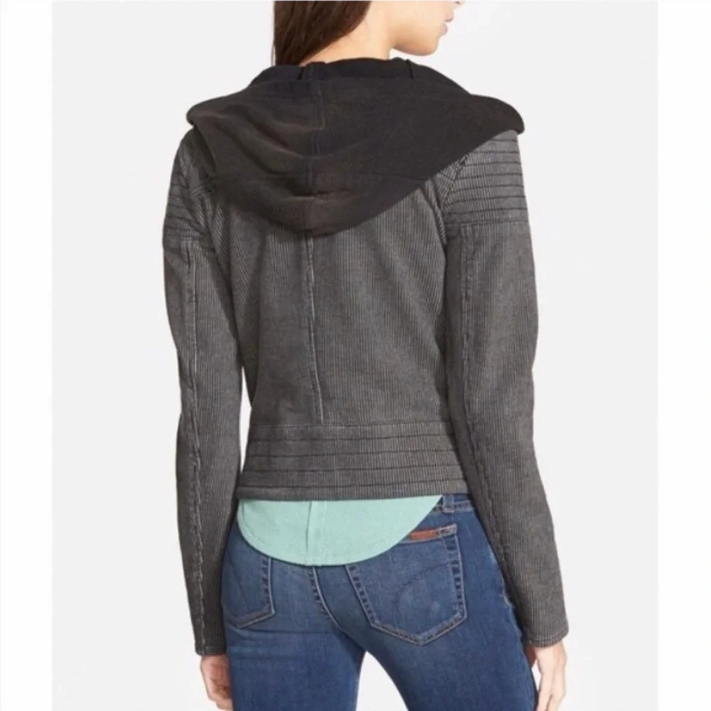Free People Striped Knit Gray Cotton Pinstripe Hooded Moto Jacket EUC Size Small